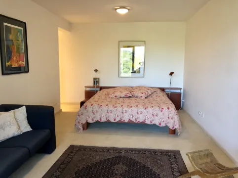 Villa in La Croix-Valmer with Sea Views