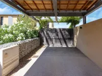 Villa in Malaucène with Mont Ventoux Views - Villas