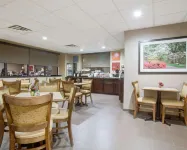 Spark by Hilton Muskogee - breakfast