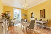 Merlindale Hotels in Crieff