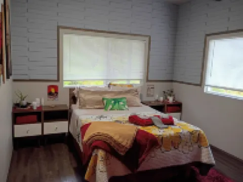 Rainforest Volcano Retreat – As Seen on TV! Near Volcanoes Nat’l Park ファーン・フォレストのホテル