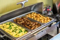 Comfort Inn - breakfast