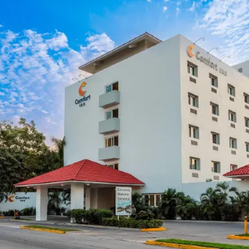 Comfort Inn Puerto Vallarta Golfside & Marina