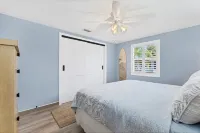 Siesta Key - PRIVATE BEACH - Heated Pool - Walkable to activities
