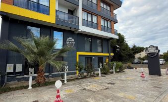 Deluxe Beach Residence