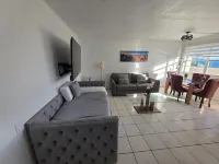 Bayfront  apartment with Breathtaking views.   1 bdr w/ balcony . Free Parking