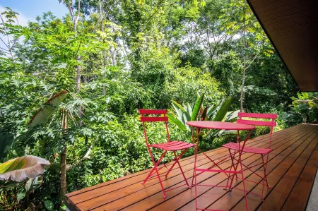 Private Ocean View Mountain Adventure Awaits!