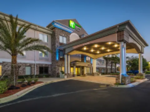 Holiday Inn Express & Suites JACKSONVILLE - BLOUNT ISLAND by IHG ジャクソンビルのホテル