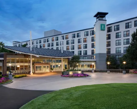 เอ็มบาสซีสวีทส์ บายฮิลตัน บอสตัน มาร์ลโบโร โรงแรมในมาร์ลเบรอ