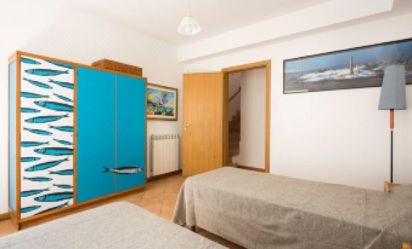 Calarossa Seaview by Wonderful Italy