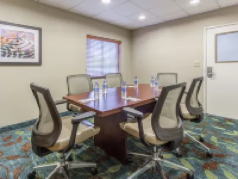 Candlewood Suites 奧羅拉內珀維爾 奧羅拉酒店