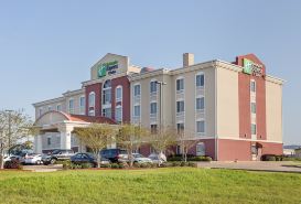 Holiday Inn Express & Suites BYRAM by IHG