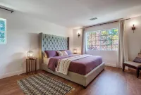 Custom 3,600sf Fallbrook Retreat: Wedding Guests•Family•Couples-Wine•Golf•Coast