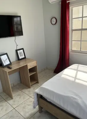 3 bedroom Villa in Pos Chiquito, Sun and Fun, 5 minute walk to beach