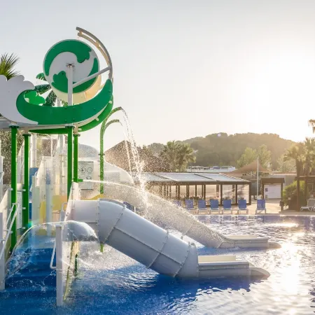Camping Estival Torre de la Mora
