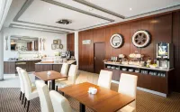 Arthotel Ana Neotel, Trademark Collection by Wyndham - พร้อมอาหารเช้า