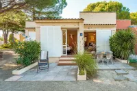 Pierre & Vacances Residence Cannes Mandelieu Отели в г. Мандельё-ла-Напуль