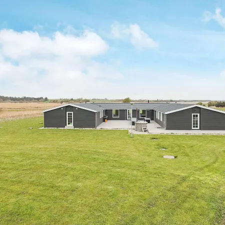5 Star Holiday Home in Øster Assels