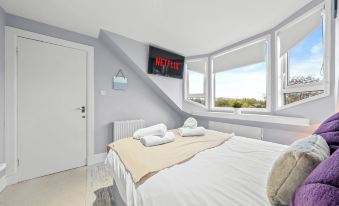 Charming Village Escape near Loch Lomond