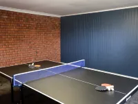 Country 4-Bed Homestead with Games Room & Views Hotels in Tenterfield