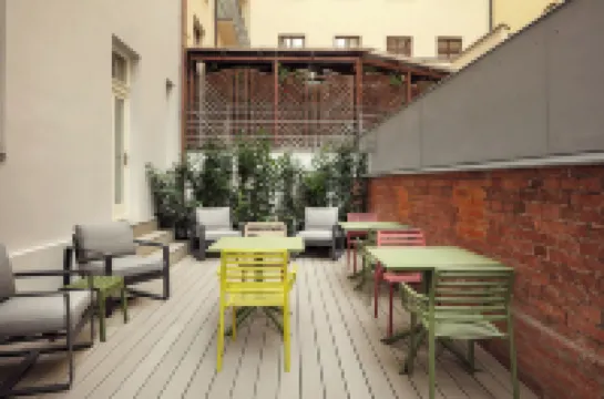 EA Hotel Moment Self Check-IN