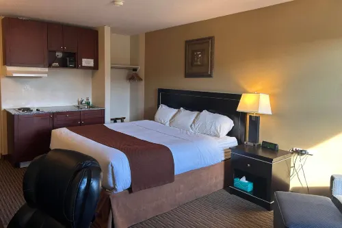 Travelodge by Wyndham Valleyview AB Hotels in Valleyview