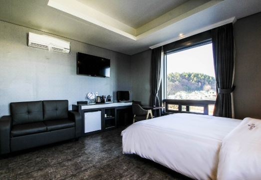 숙소 내부 침구류