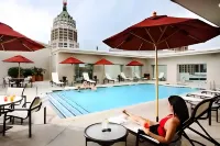 Hotel Contessa - Suites on the Riverwalk - familiaux