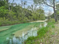 Cedar Falls Cabin Nestled by Honey Creek Hotels in Murray County