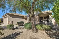 Close to Hikes! Snowbird Oasis w/ Pool in Estrella - Homestays