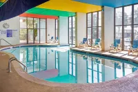 Monterey Bay Suites - pantai