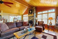 Pool & Beach AccessLake Arrowhead Hideaway' - Wi-Fi