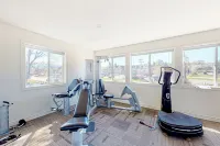 Waterfront Condo W & Dock Access - Apartments