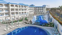 Flow Spectrum Resort Sahl Hasheesh - Rooftop Pools