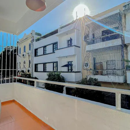 Sol Colonial