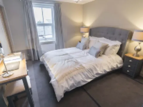 New Crown Inn Hotels in Eden