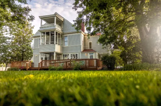 Walnut Street Inn