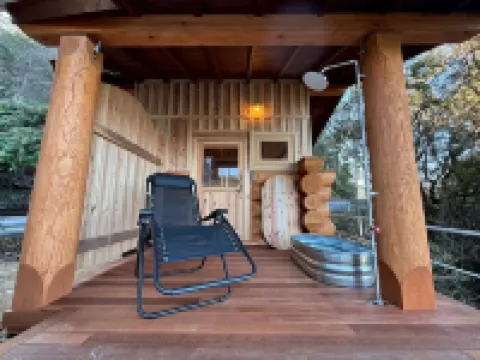 椿ハウス 阿南市のホテル