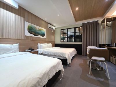 Almond Hotel Busan Station