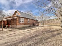 Secluded White River Haven! 4 Mi to Devils Knob Hotels in Izard County