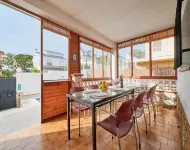 Cozy Villa for 10 Persons