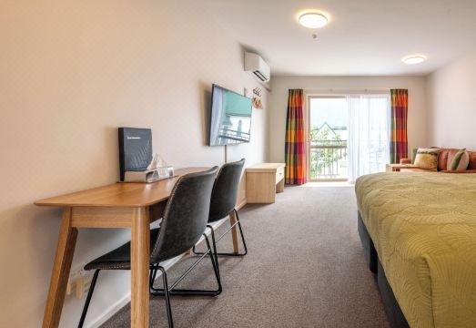 터석 피크 로지