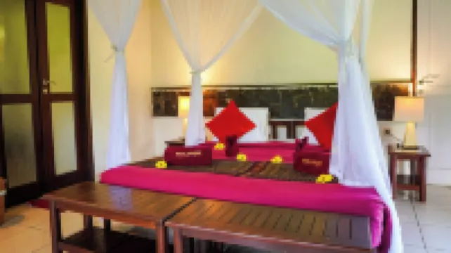 クリムトゥ クレーター レイクス エコロッジ