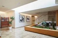 Invisa Hotel Casa Luis - parking
