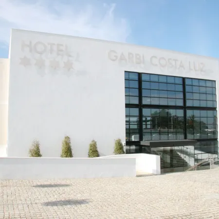Garbí Costa Luz