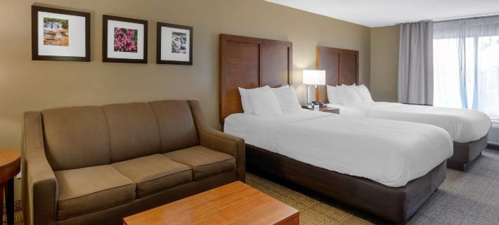 Comfort Inn & Suites Peachtree Corners Hotels in Norcross