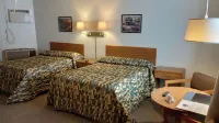 The Golden Inn - Motels