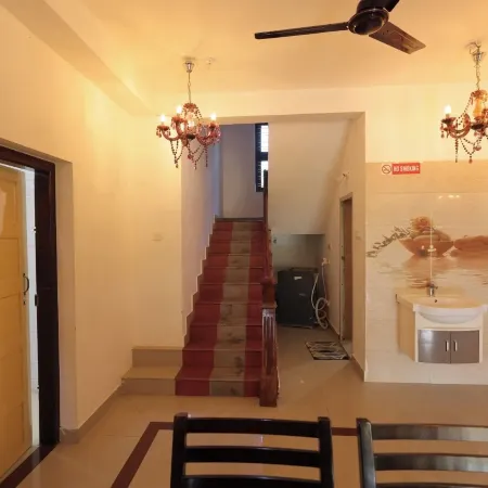 Taaraa Loca - Yoga Spiritual n Dorms