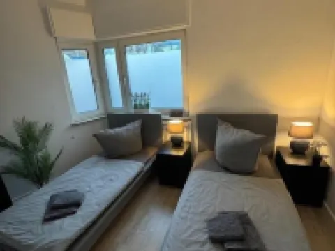 Blauer Stein - Now- fr21-Haus Hoteles en Siegburg