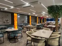 Ideal Hotel